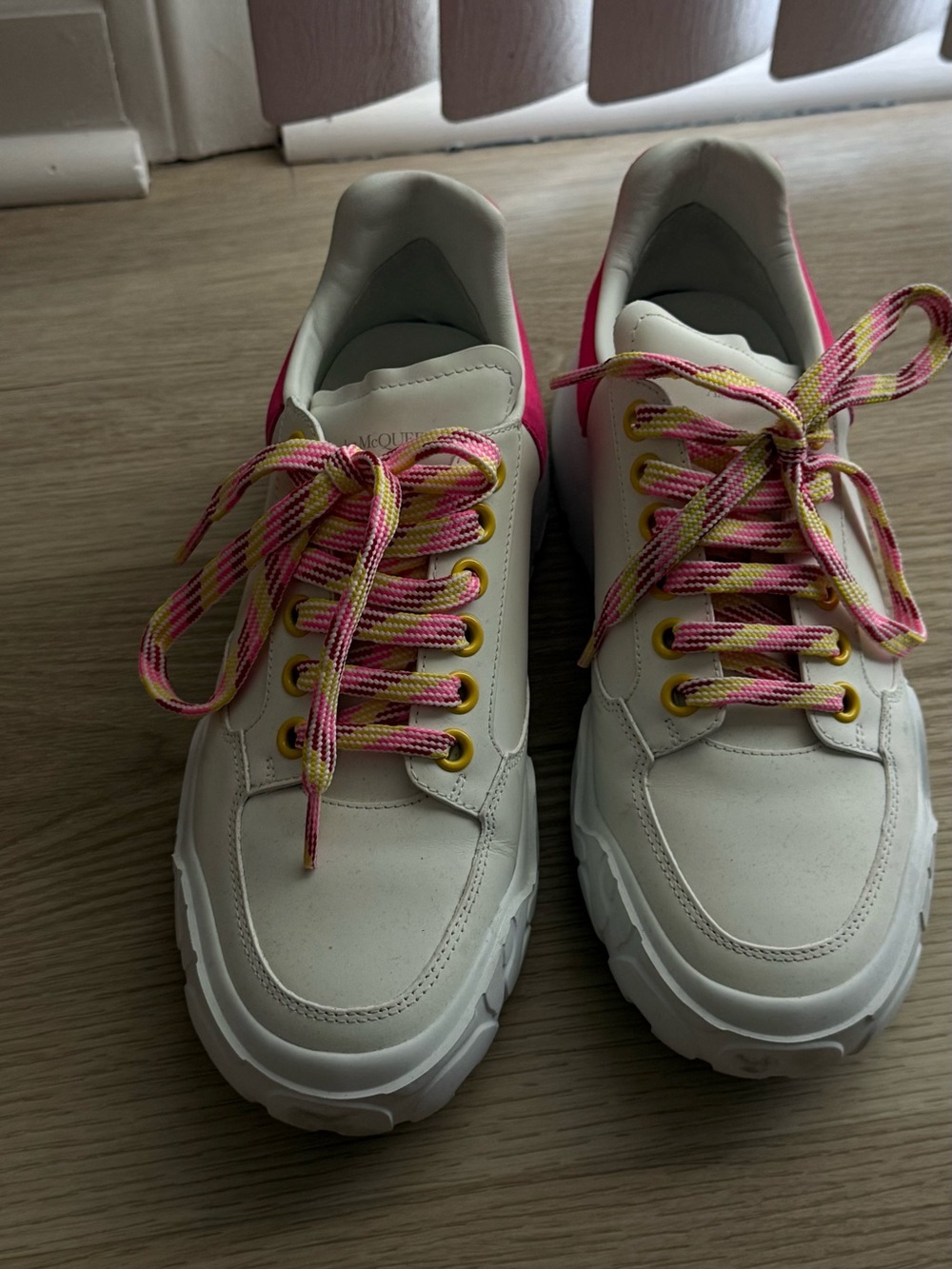 Alexander McQueen White Platform Sneakers with Pink Heel and Multicolor Laces